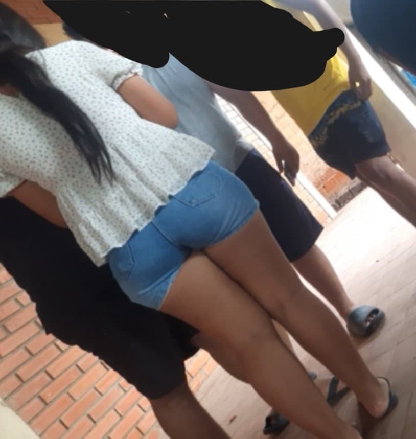 karla lorena heredia salinas espiada, no se da cuenta, amiga