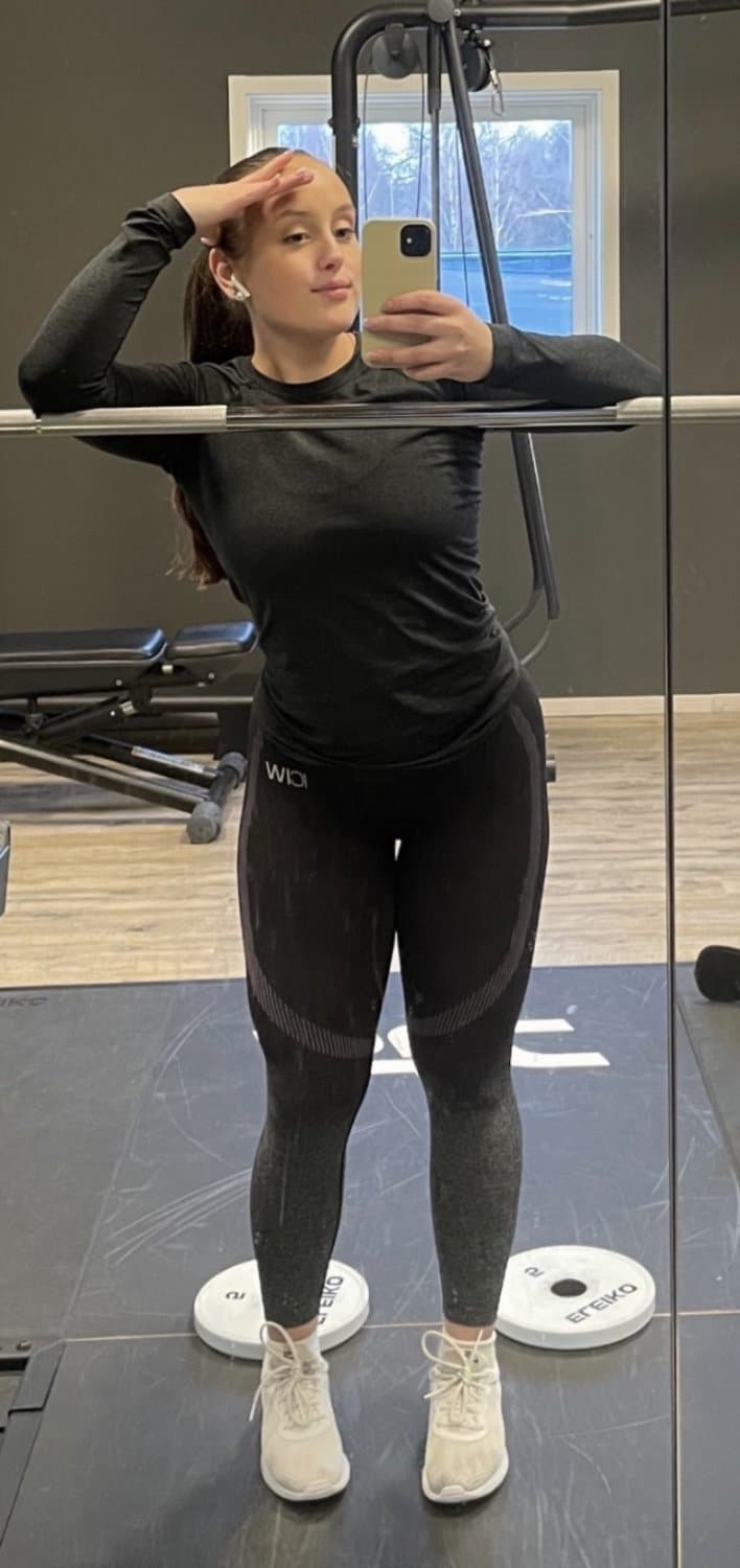 Busty swedish jerkbait needs her fat tits fucked, sucked and cummed on