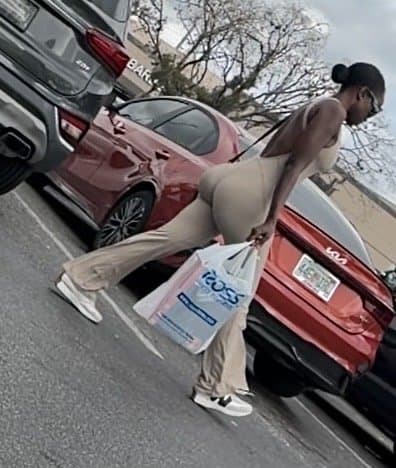 Dark chocolate booty. Not oc