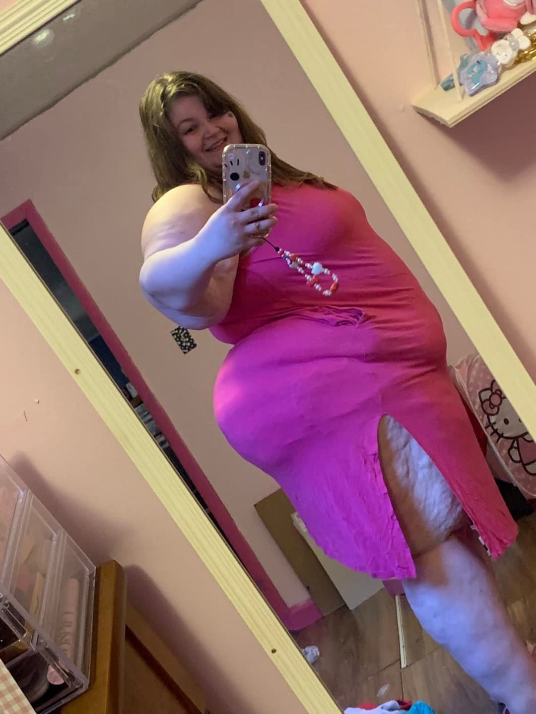 MASSIVE HUGE PAWG SSBBW BBW HUGE THICK BIG ASS GOONER MATERIAL