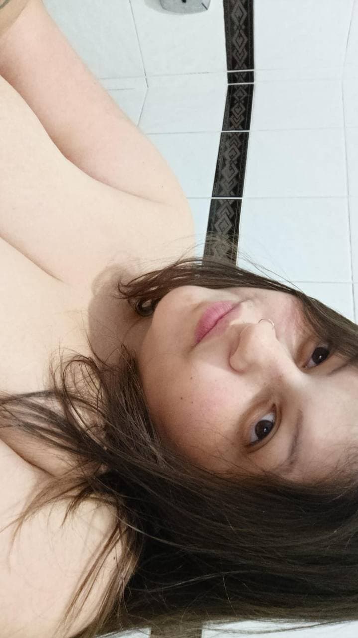 Putinha gordinha vazada:Laís Cortez, 20 anos, Rio Grande do Sul