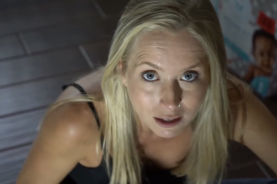 Skinny Milf Allie Wes