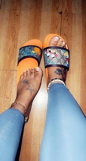 Mature ebony cougar pussy imprint panties milf mom pretty toes and feet tatted up FOUND IN HER PHONE