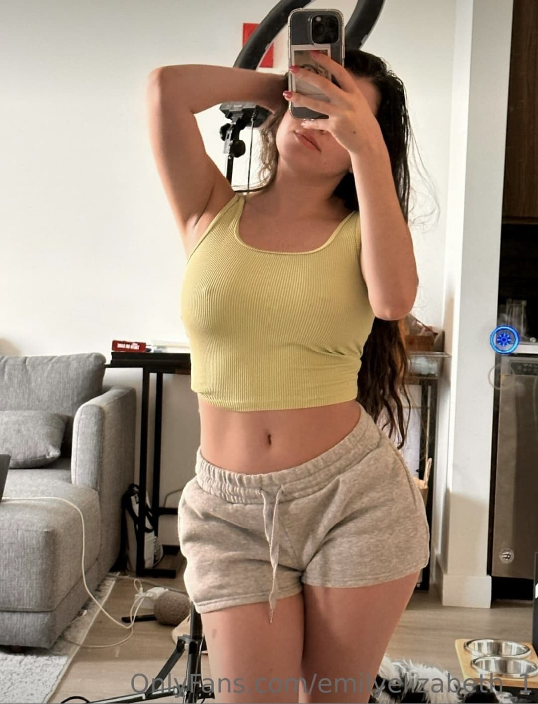 she wasn’t as successful as her whore sister because she wouldn’t get naked