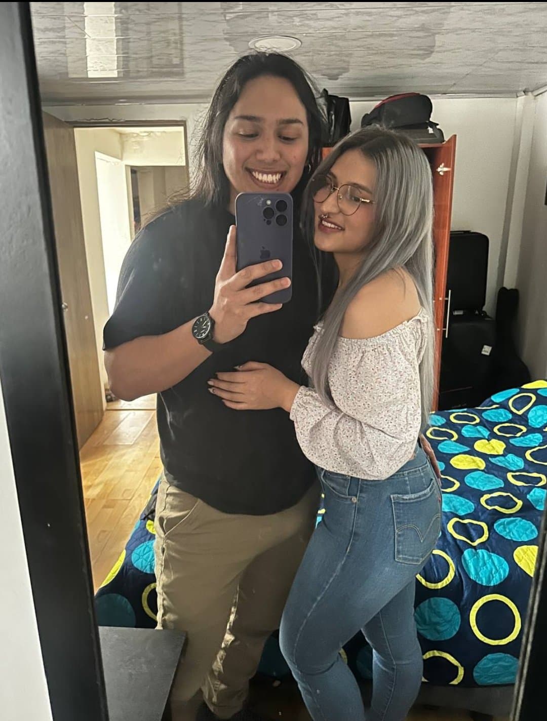 Katy, colombiana culona f1ltrada por el novio