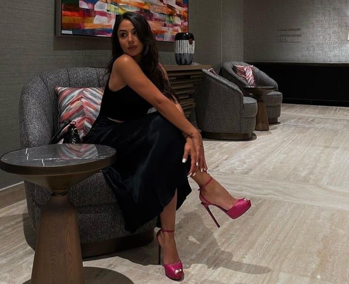 Sexy glamour feet pedicure woman