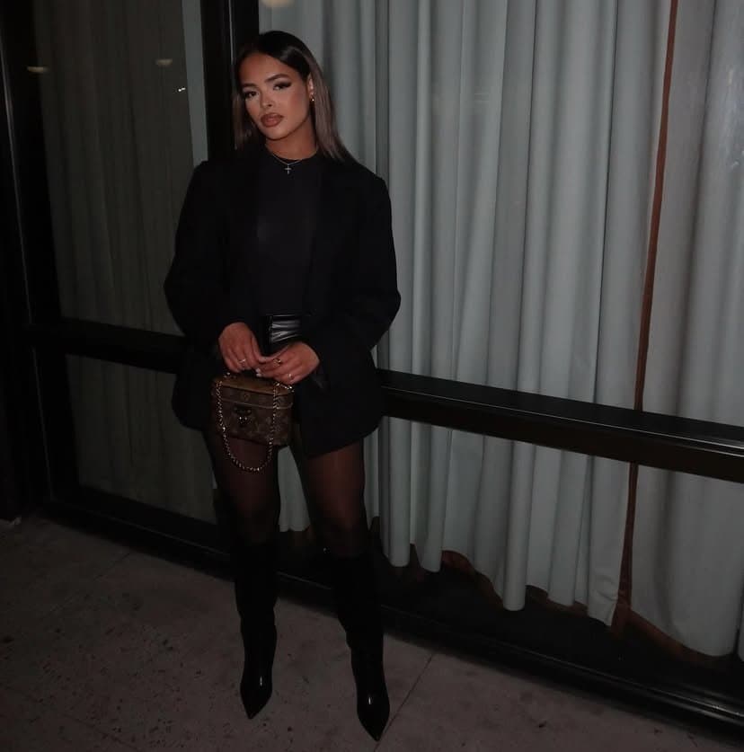 Thick latina tempted to ride BBC in the car