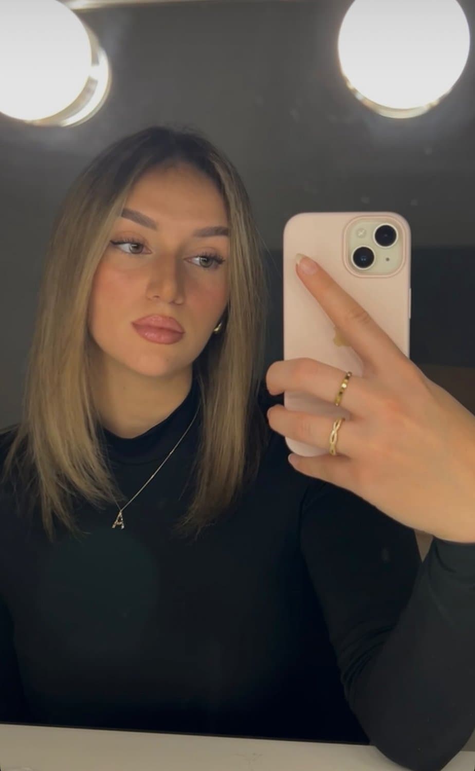 Amina.. Tuzla??/Wien?? Kommentiert geil / Komentarisite! Ko Poznaje inbox, wer sie kennt, dm