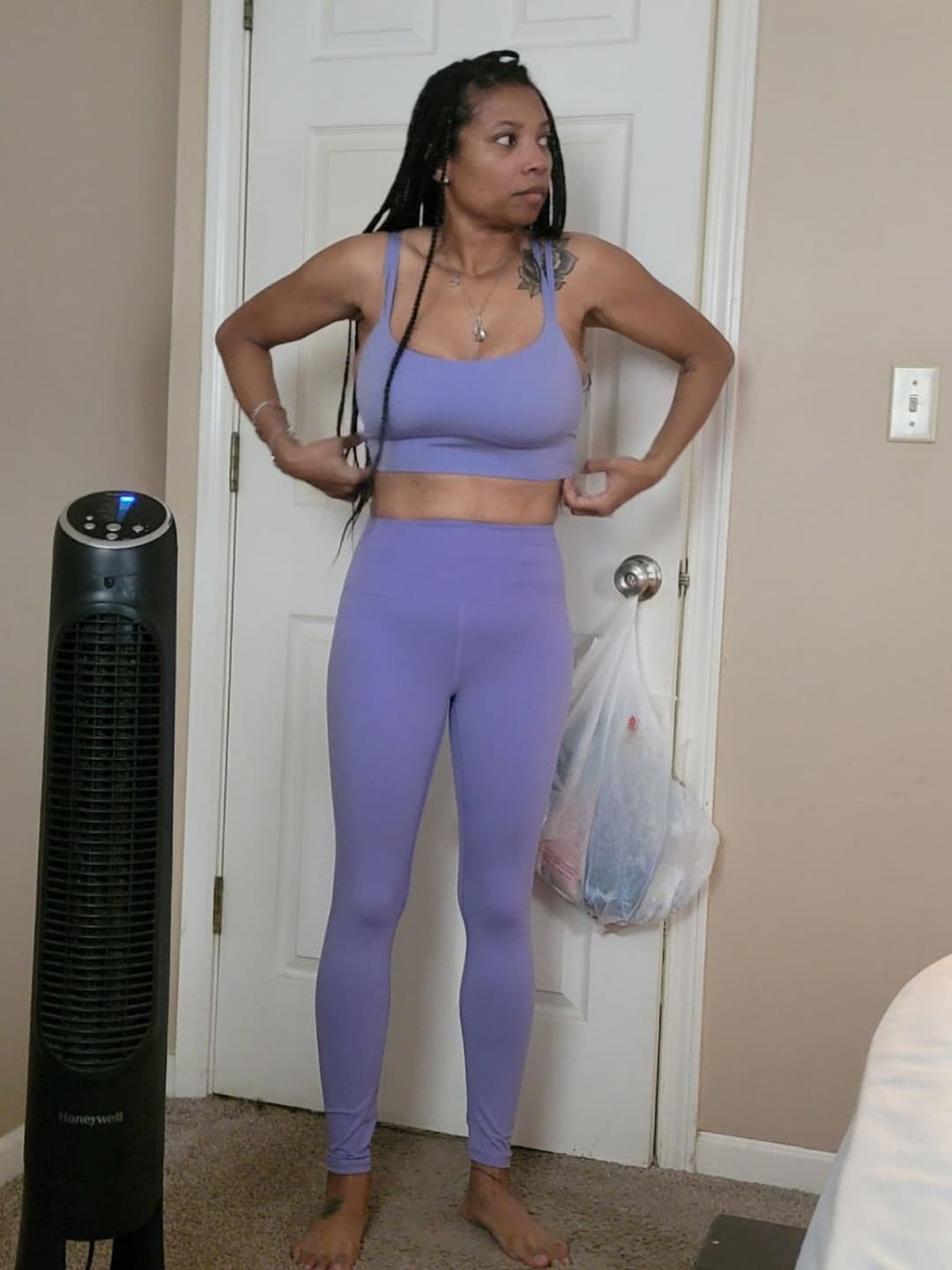 She keeps making guys and girls happy,  keep making requests and tipping $Leena1031 and get more!