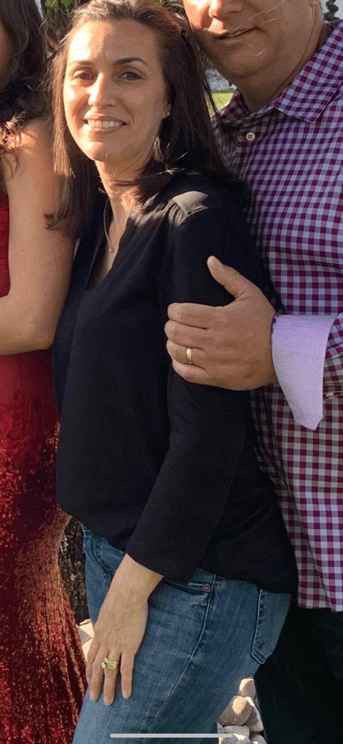 hot cougar mom of 2. thoughts?