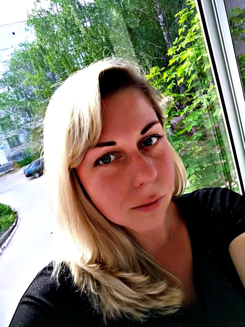 Very pretty woman - Anna