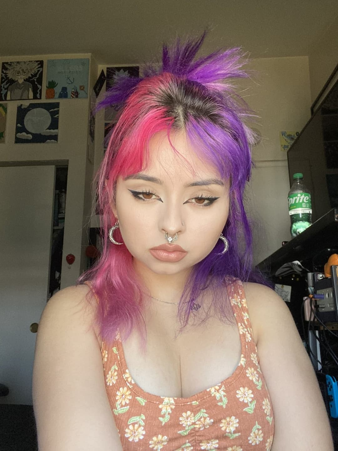 DYED HAIR GOTH ALT TEEN PAWG SNAPCHAT SLUT CAUGHT FLASHING BIG TITS SPREADING PUSSY & ASSHOLE MIRROR