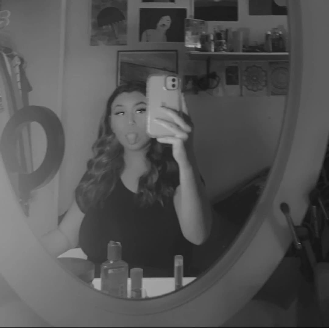 Arabella Sigworth Massive Tits Teen