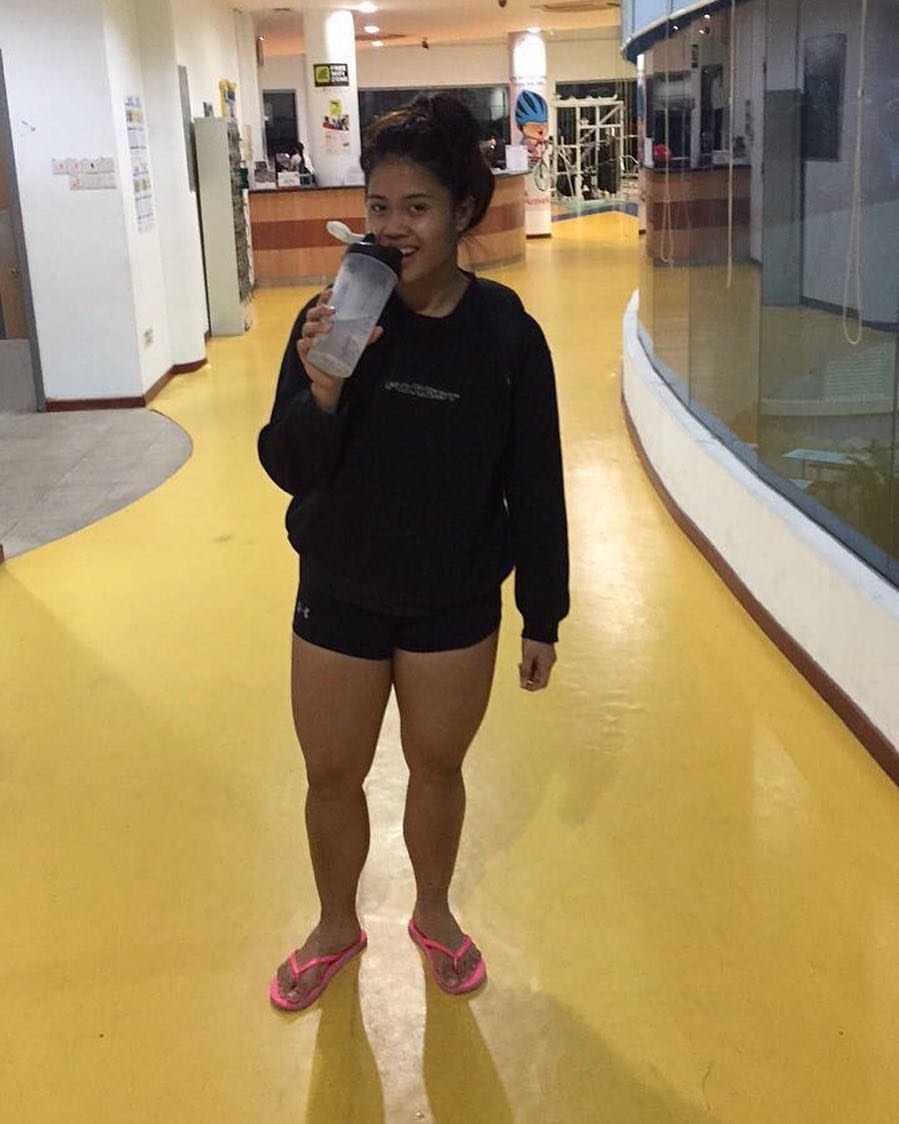 My favourite fitness girl with big thigh but I like her thigh more But she arrogance type