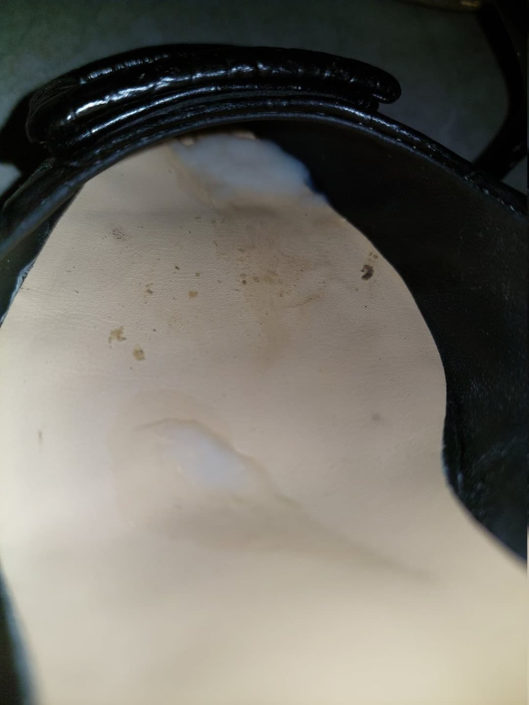 Click to view full size Asian shoes and cum