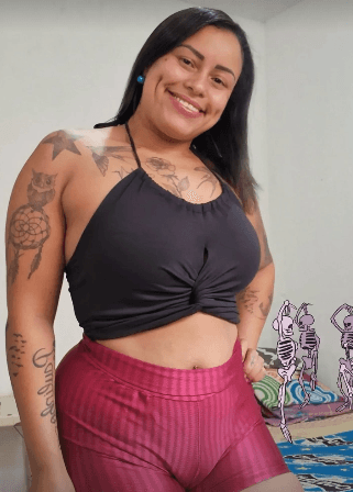 Morena bucetuda, exibe o capô de fusca | Thick Latina, thick pussy cameltoe