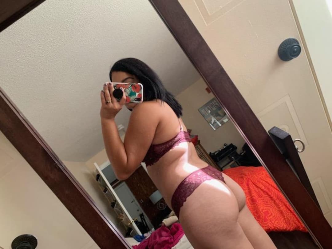 Jalia begged me to make her my property and my newest webslut