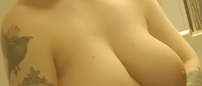 Want to show me you cumming on these tits? :)