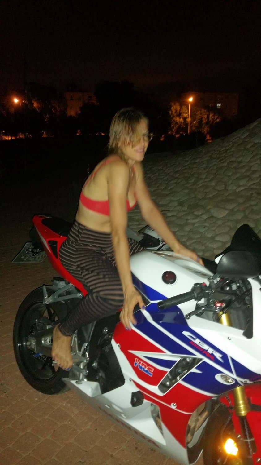 Boss on Bke Fucks Irina Secretary