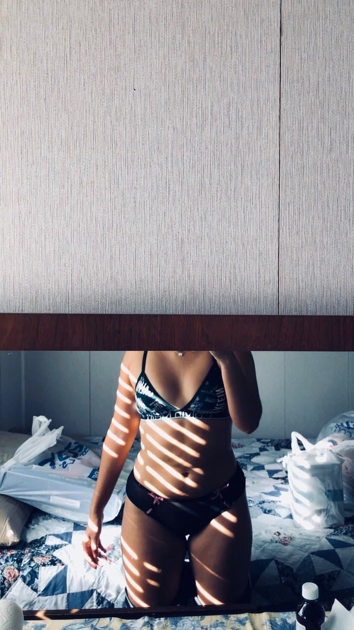 Fine ass Latina wit a phatty