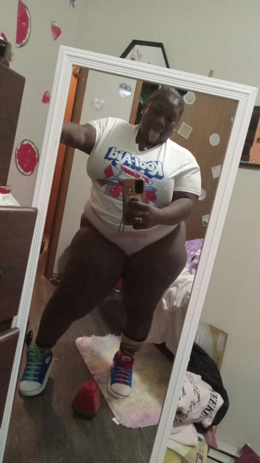 HUGE THICK MEGA EBONY BBW BUG OLE JUICY ASS BOOTY