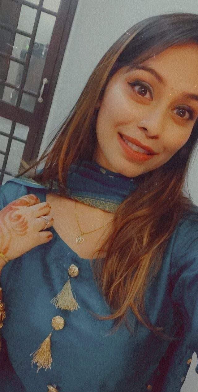 Beautiful punjabi busty babe leaked collection ??? hottest sardarni Muskan kaur randi