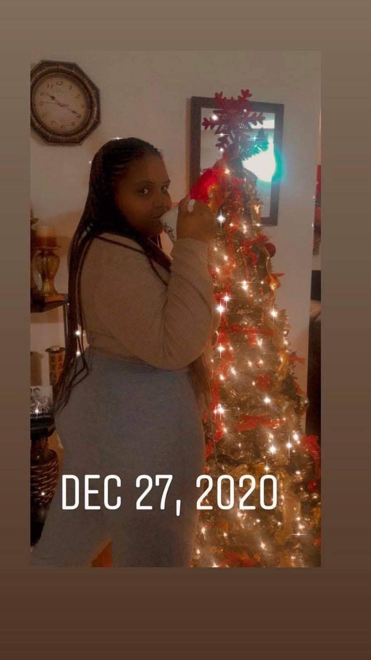 Click to view full size Dominican slut Myra ????? AMAZING BOOBS melons to die for ???