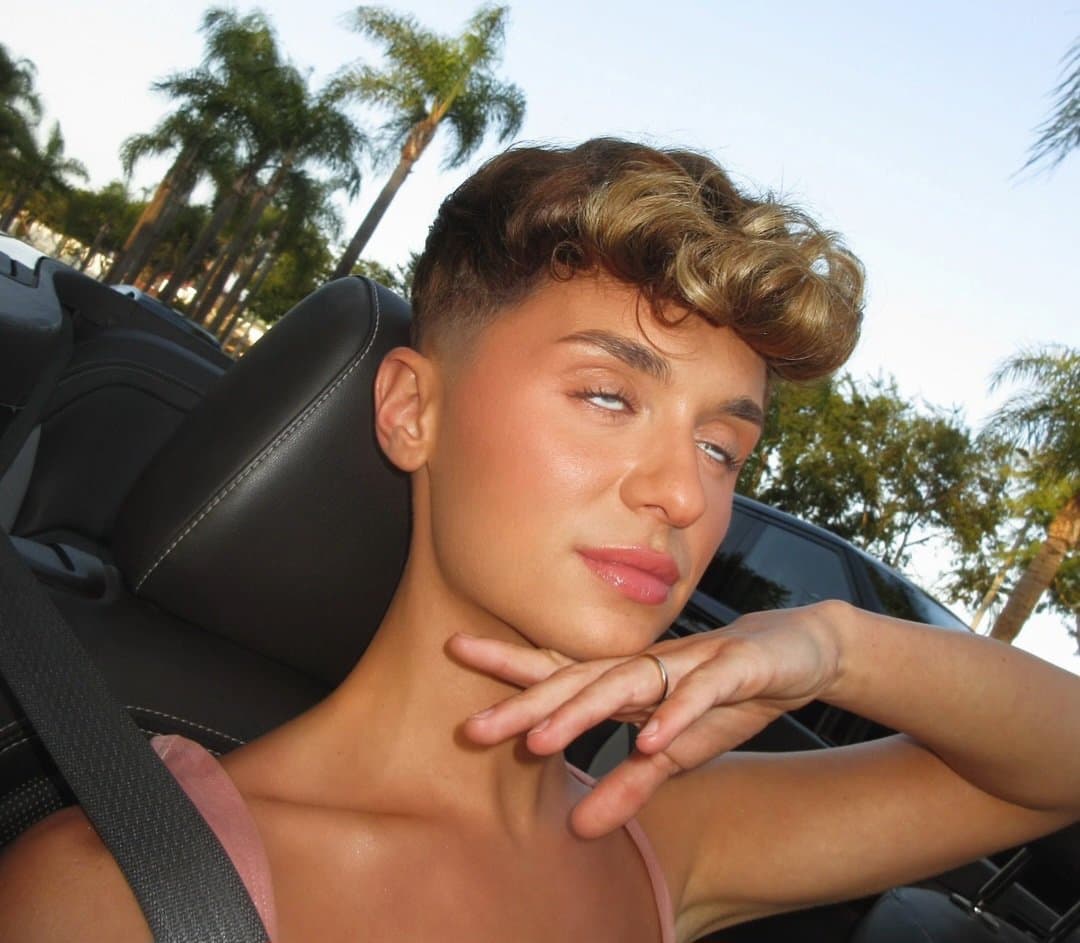 ZAC ?? WEST HOLLYWOOD FEMBOY ✨️✨️✨️✨️✨️