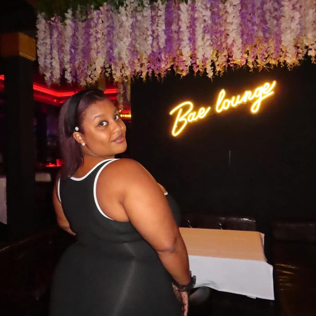 SEXY CURVY THICK EBONY BBW BIG BOOBS & BIG OLE ASS BOOTY