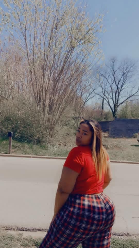 CHUBBY THICK BIG ASS EBONY BBW SSBBW GOONER MATERIAL