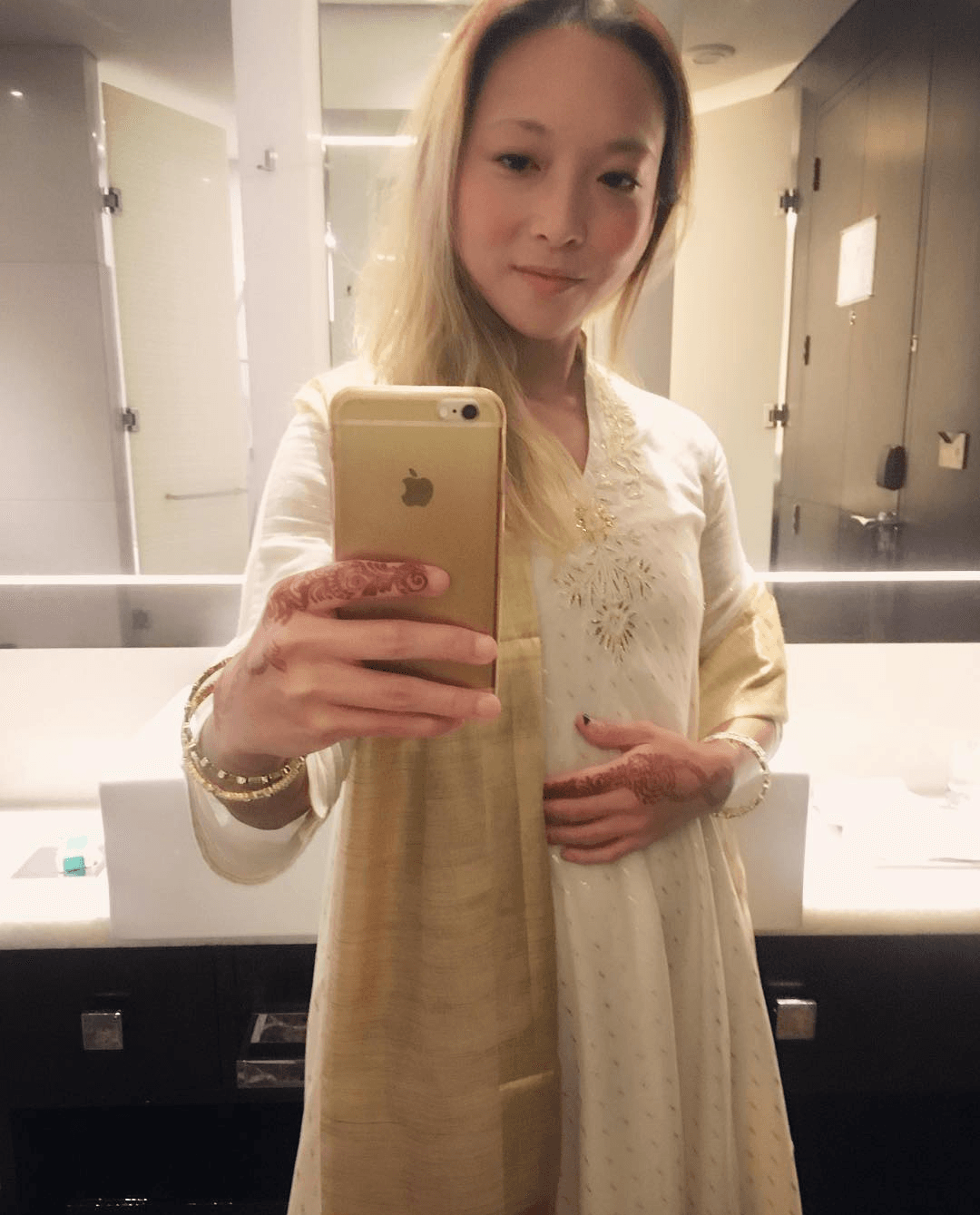 Click to view full size Pillow Humping Petite Asian Tart