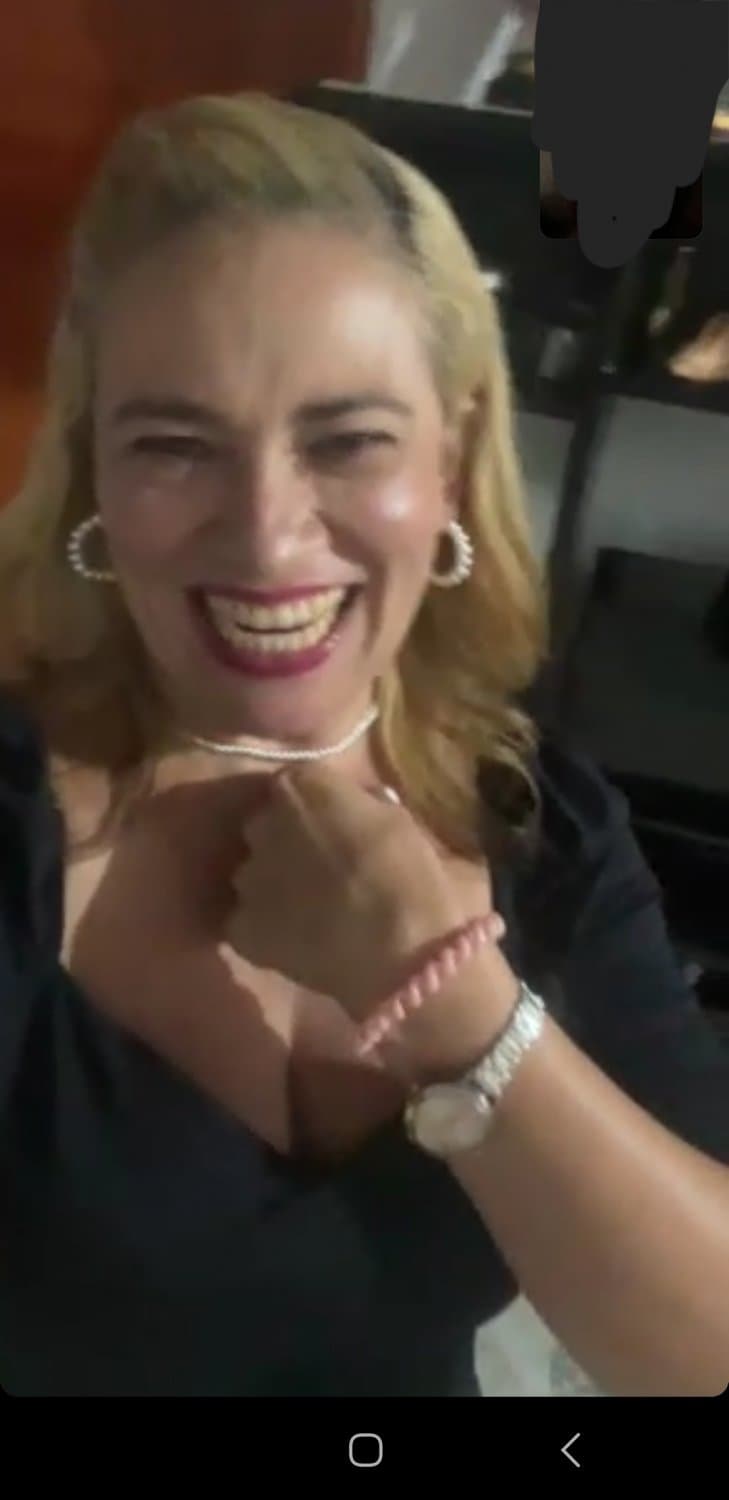 46-year-old Colombian m*** loves to f*** no condoms are needed you can come in all holes and she lov