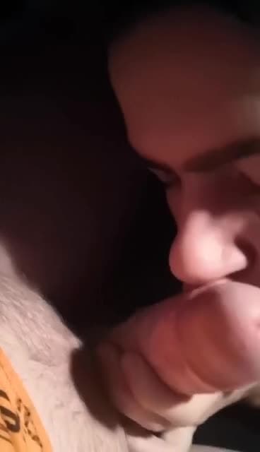 18 y/o femboy faggot does what he does best. | Kik: Eiry_IowaState | Share this fag