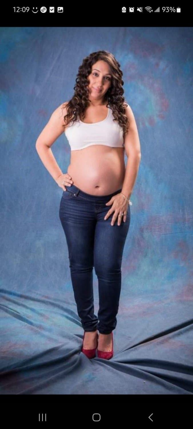 Trish 35yo Puerta Rican USA, pregnant,costume,boobs,sexy as hell. Kik in comments