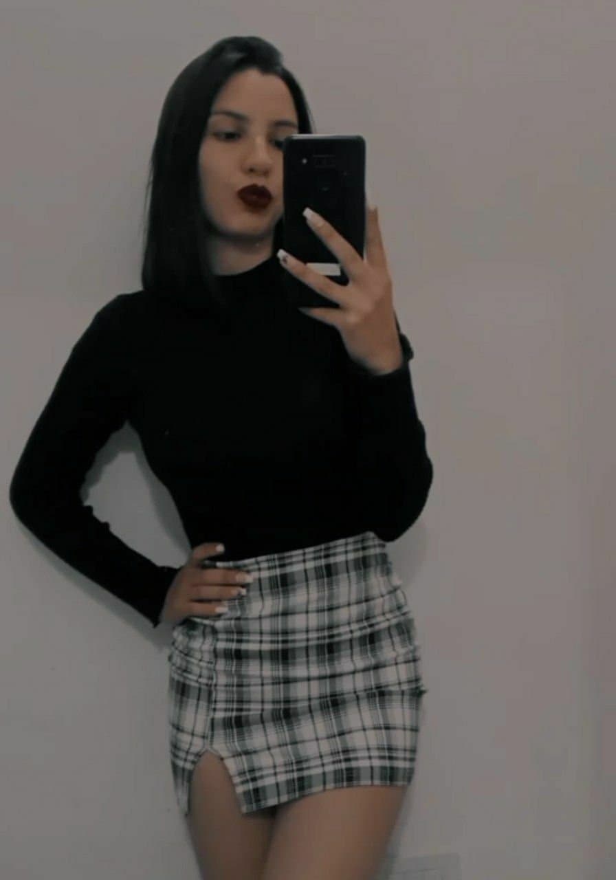 Cara de petera tiene esta, te debe dejar seco de lechita