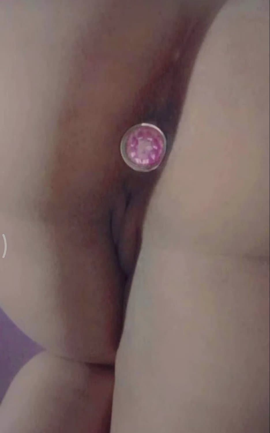 Putinha rodada caiu na net dando a buceta e chupando pau