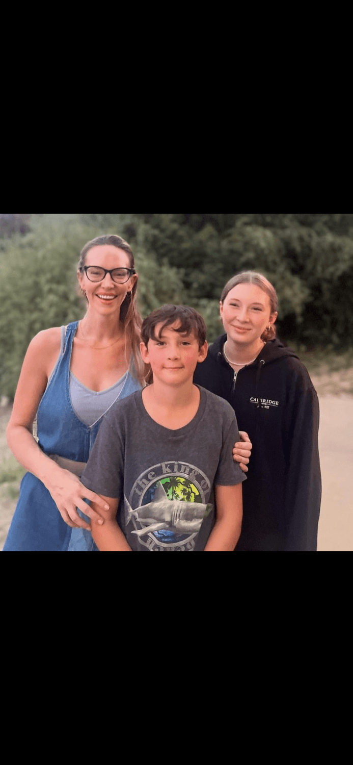 Mother Daughter. Teaching her DAUGHTER how to be a WHORE!!!!