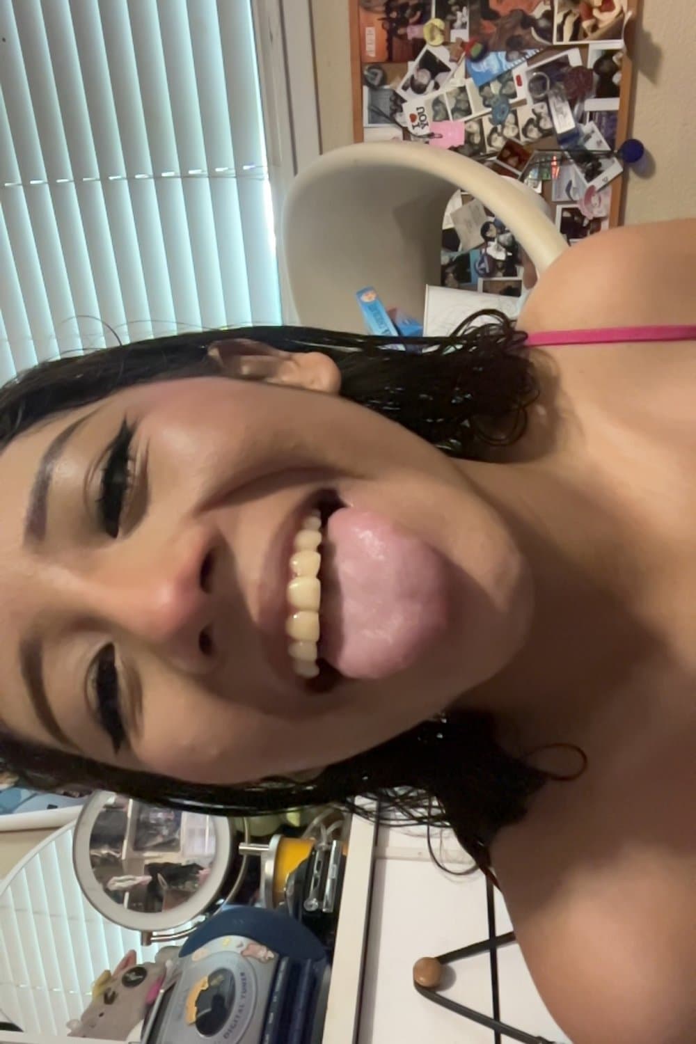 I wonder how she’d feel if she knew random men jack off to her sex tape