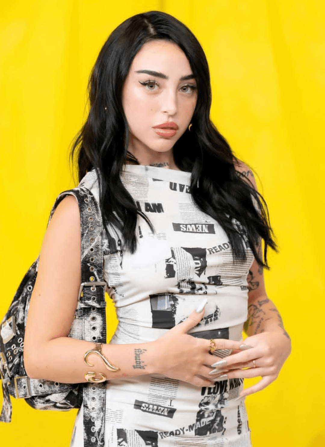 Best Argentinian Cum-Slut Artist, Nicki Nicole (Naiki) Best Sexy pics! (For cumming fast).