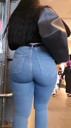 Shower Voyeur Fat Ass Chubby PAWG