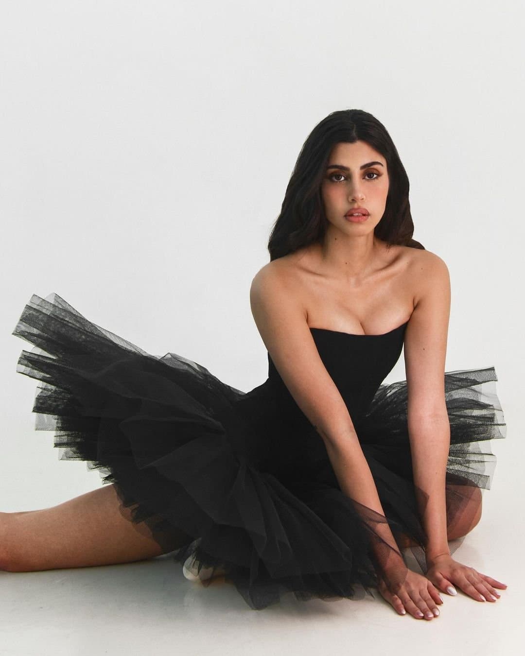 Arab whore flexible ballerina fucktoy