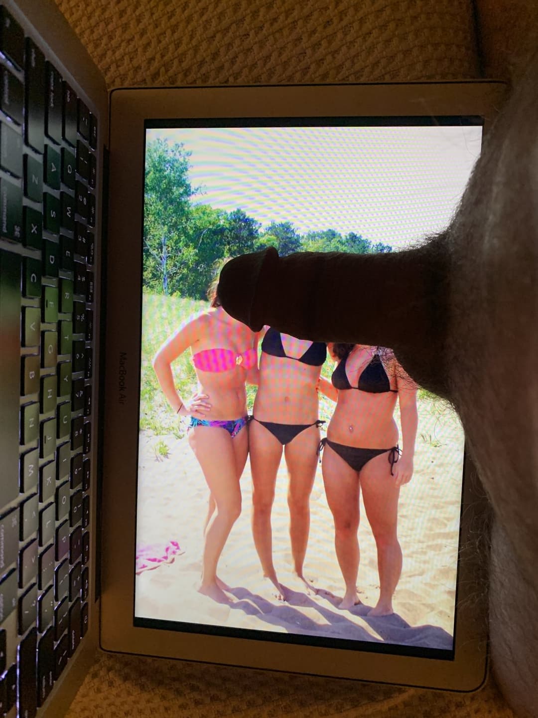 Cocking and Cumming Bikini Girls!