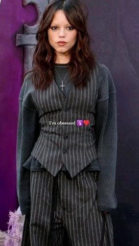 Little cute Jenna...Jenna Ortega gorgeous she is sexy !!!