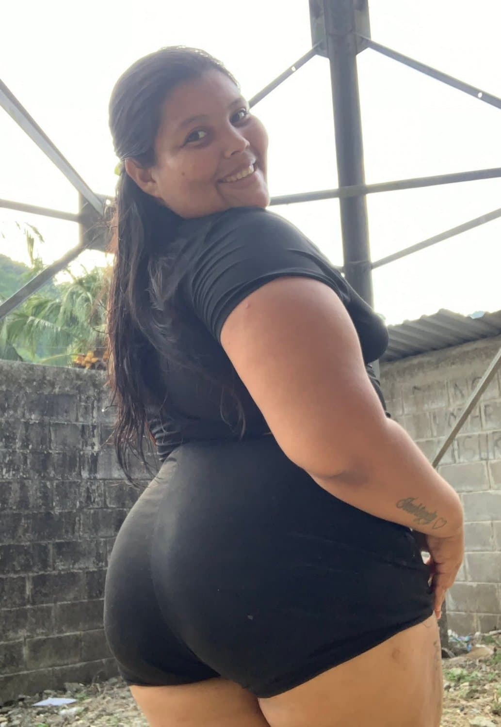 BIG THICK BOOTY LATINA BBW