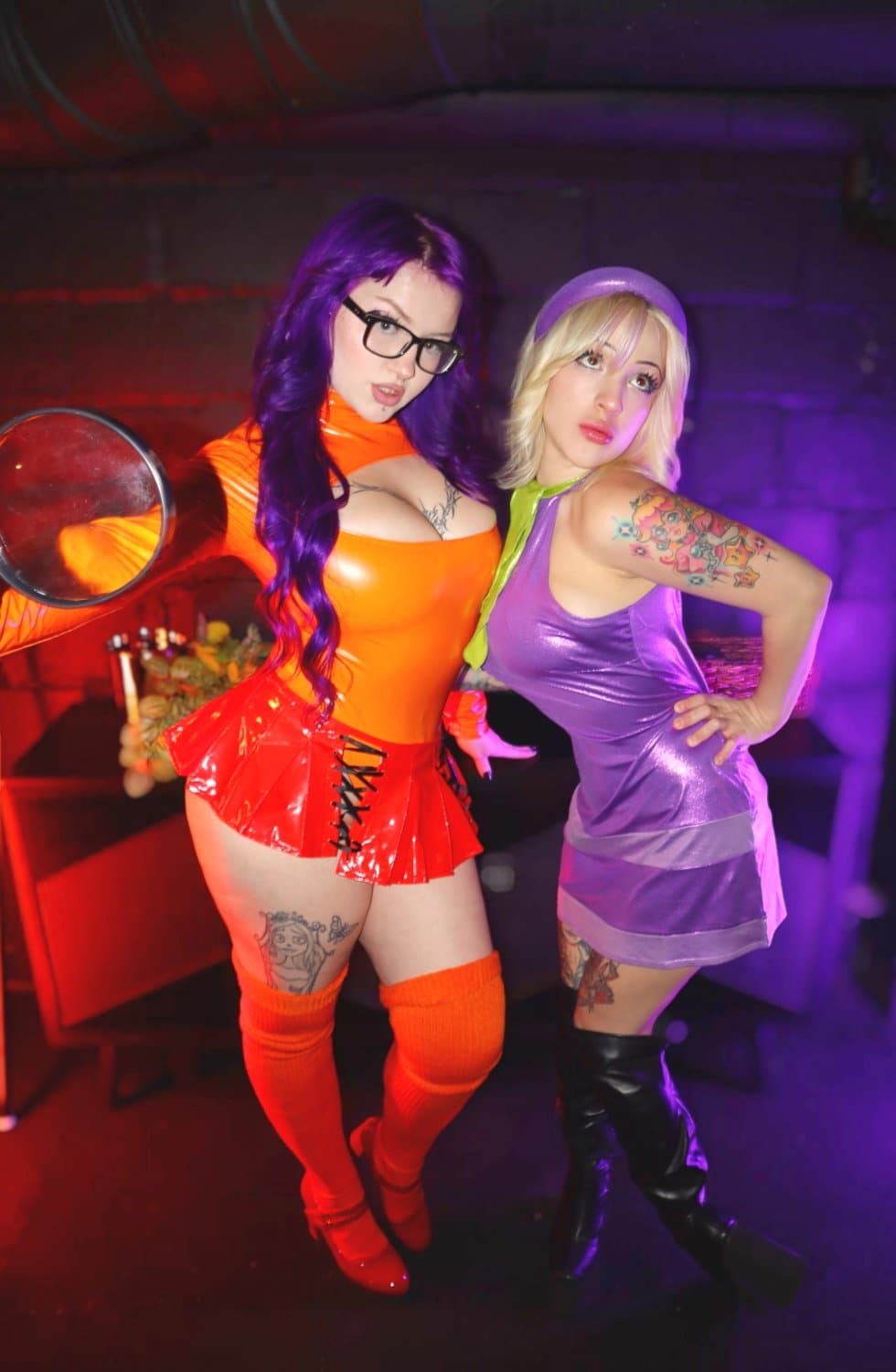 Daphne & Velma decided to skip the mystery and cause one instead ??