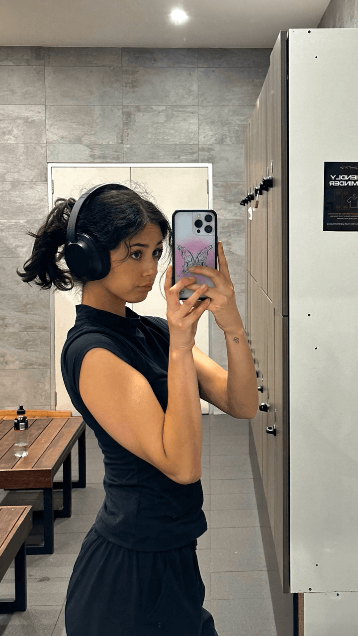 Vanessa R, 20. Spider girl with a fat ass