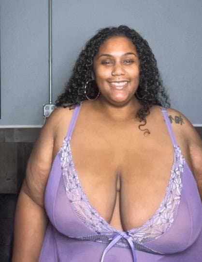 SSBBW NERDY? BUSTY? EBONY?.