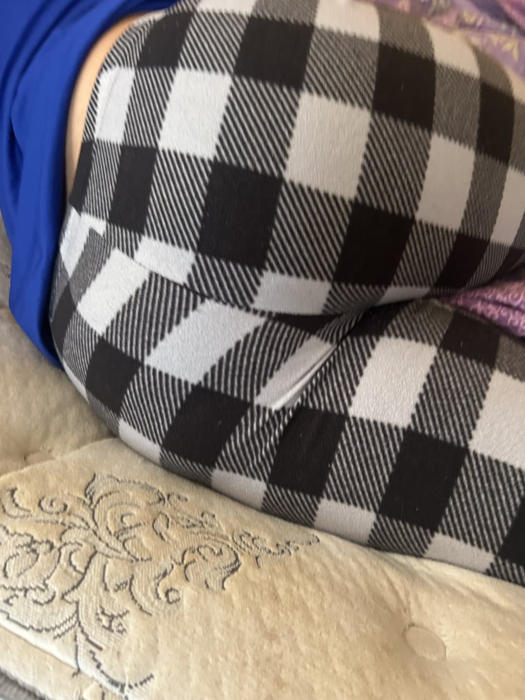 Girlfriends thick ass in pajamas, what would you make me do while you fucked her