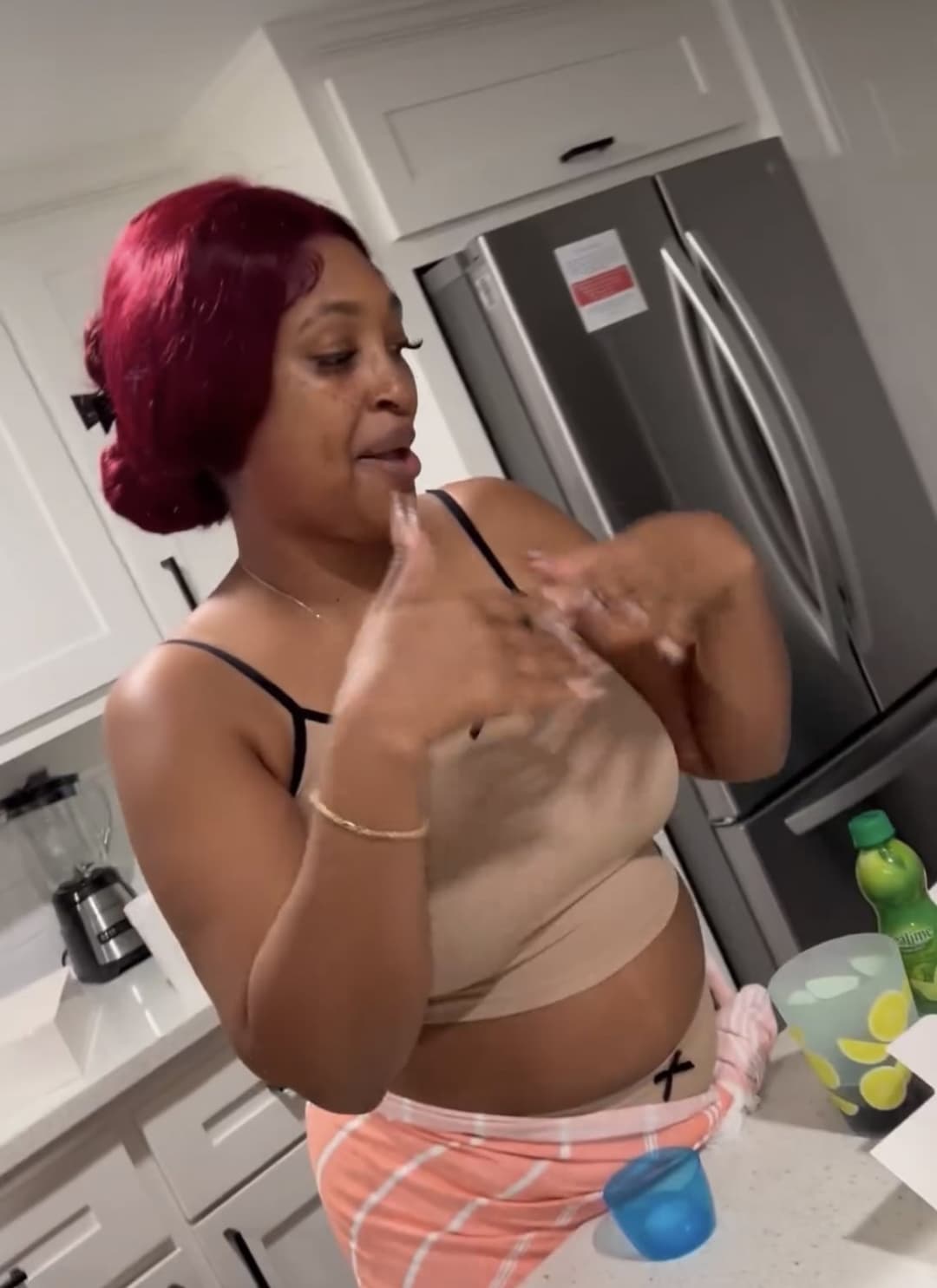 Click to view full size Black milf slut with nice tits I wouldn’t pull out lowkey