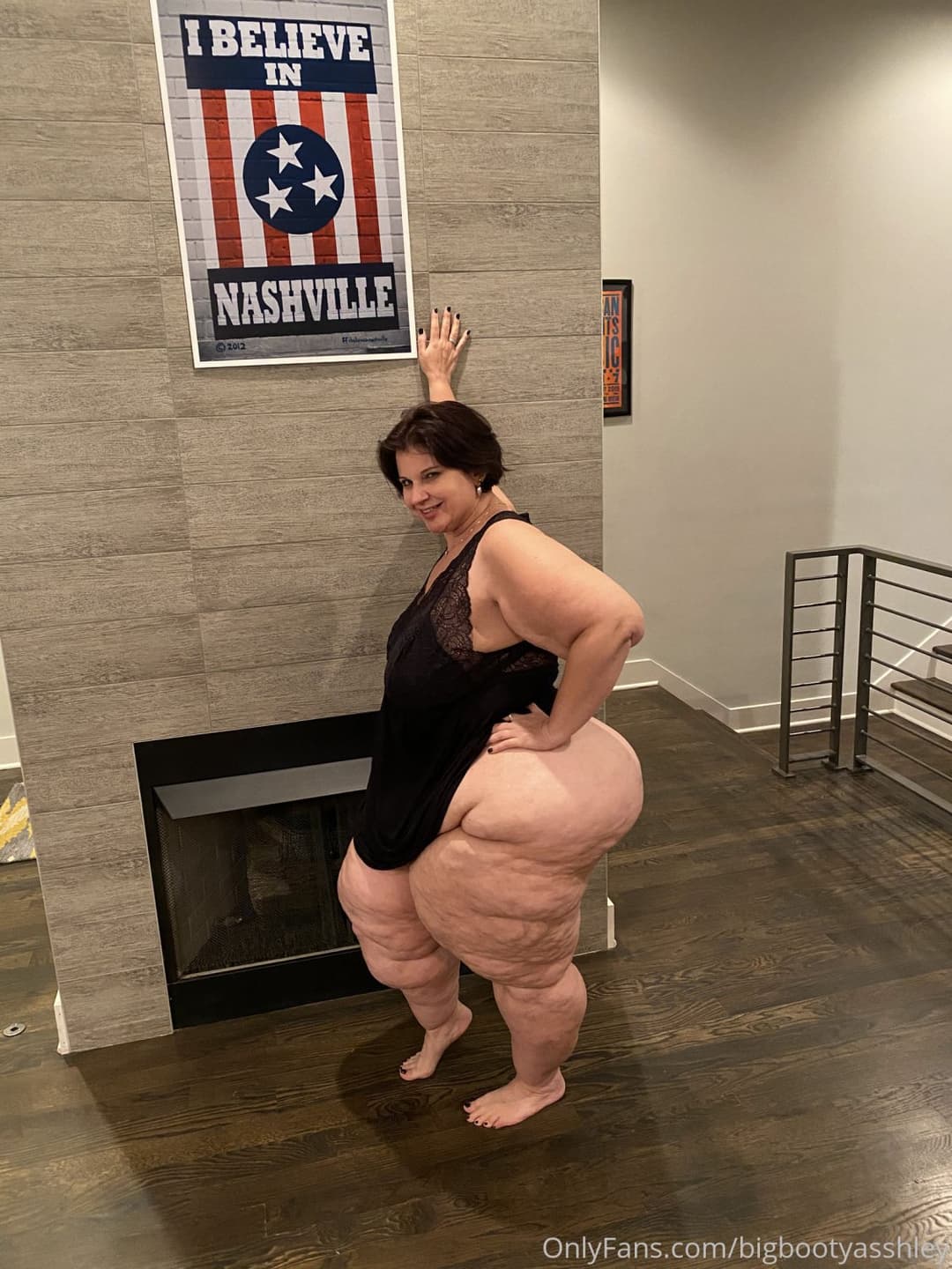 Click to view full size BigBootyA$$hley File Drop 1